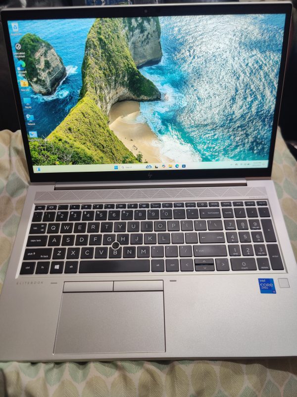 HP Elitebook 850 G8