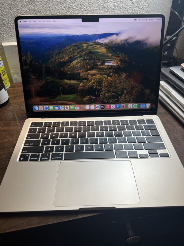 MacBook Air 2020 - Image 4