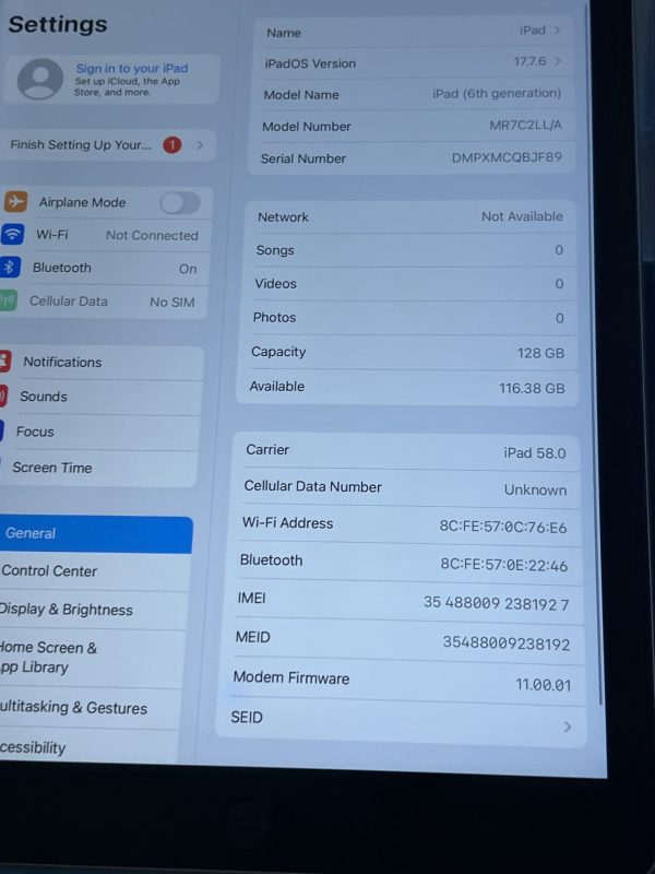 Apple iPad 6th Gen - Image 4