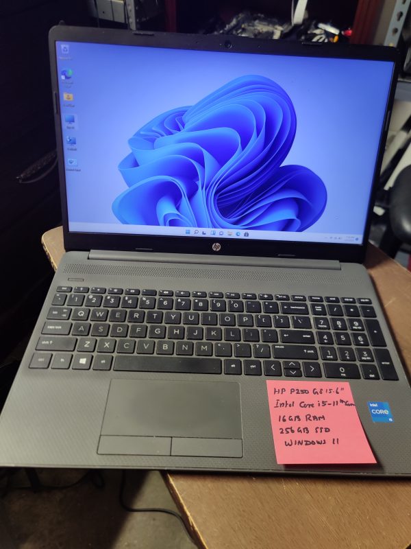 HP 250 G8 15.6