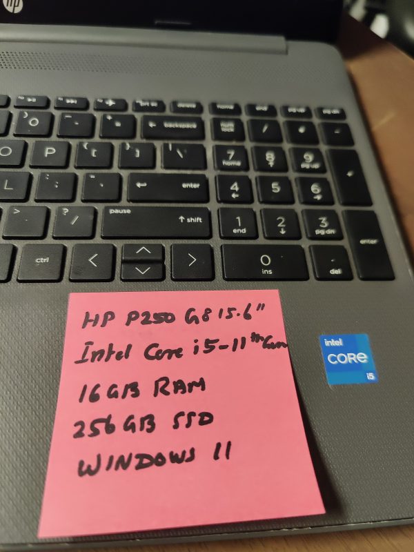 HP 250 G8 15.6 - Image 3