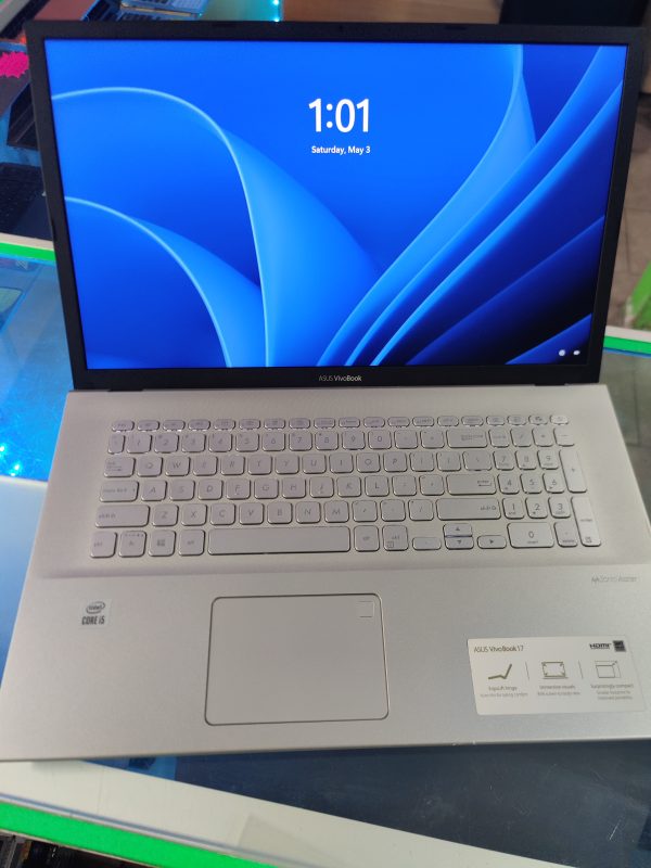 Asus Vivo book 17 - Image 6