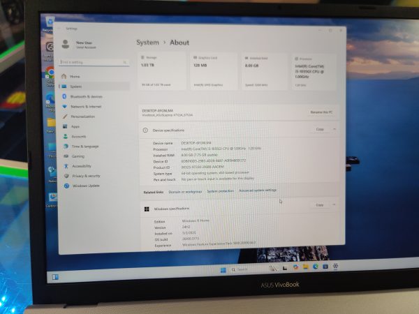 Asus Vivo book 17 - Image 4