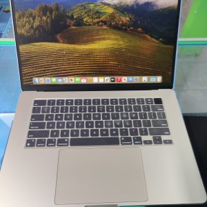MacBook Air 15