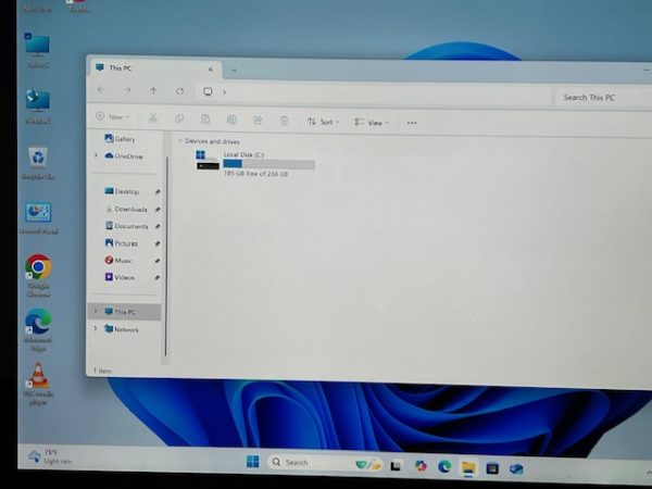 Microsoft Surface - Image 3